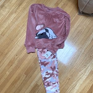Velvet Girls size 10 PJs.